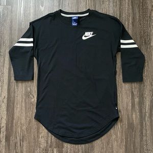 Nike 3/4 Sleeve Top